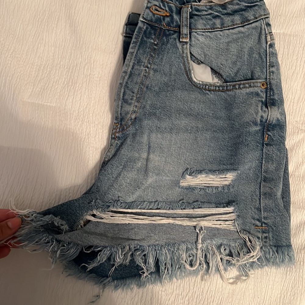Zara fringe denim shorts size  us 6 - Picture 6 of 6